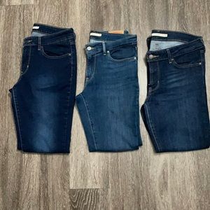 3 pairs of women’s jeans 711 Levi’s slightly worn